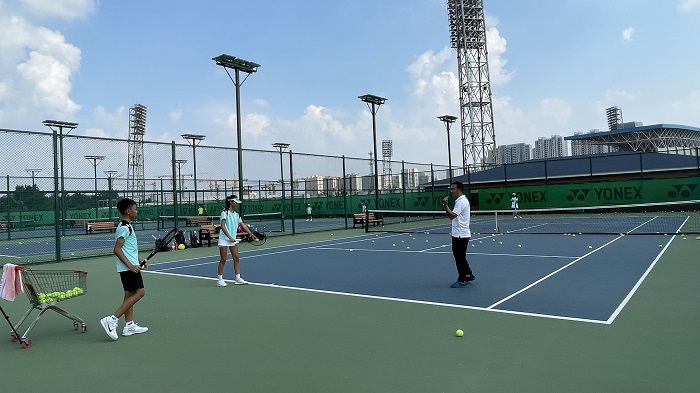 更是酋长未 更是酋长未